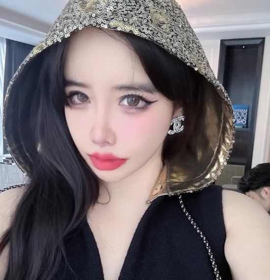 과거 YG 소속 아티스트 박봄이 양현석과 갈등 국면을 야기했다. 박봄은 22일 자신의 사회관계망서비스(SNS) 인스타그램을 통해 양현석 고소 사실을 직접 알렸다. /박봄 인스타그램