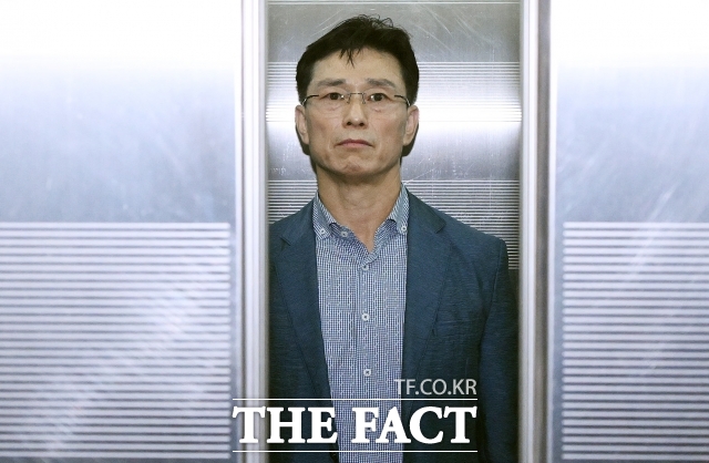 채상병 사건 수사 외압 의혹의 핵심 인물인 임성근 전 해병대 1사단장의 구속심사가 23일 시작됐다. 임성근 전 해병대 1사단장이 지난 7월 서울 서초구에 마련된 채상병 특검팀 사무실에 출석하고 있다. /박헌우 기자