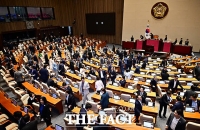  거대 양당 속 '생존 총력전'…소수정당, 지방선거 앞두고 전략 가동