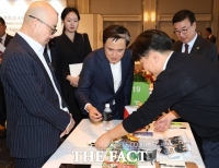  오사카 수출 상담회서 '충남 세일즈' 나선 김태흠 도지사