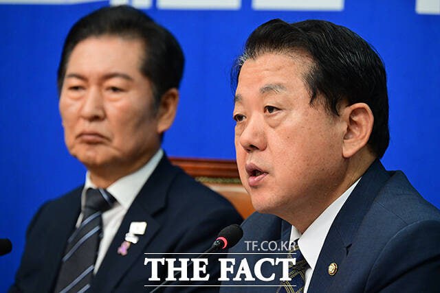 당을 대표해 재외국민안전대책단으로 캄보디아에 다녀왔던 김 최고위원이 20일 국회에서 열린 최고위원회의에서 국민의힘과 극우 세력들은 정치쇼로 폄하하고 있다라며 불쾌감을 드러냈다. /남윤호 기자