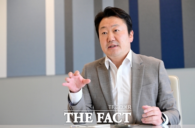 김정현 신한자산운용 ETF사업총괄은 앞으로 ETF 시장이 더 성장하려면 배당소득 분리과세를 ETF에도 적용해야 한다고 강조한다. /임영무 기자