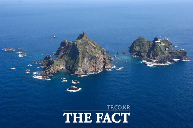 25일 독도의 날을 맞아 여야가 일본의 독도 영유권 주장에 대해 한목소리로 비판에 나섰다. /더팩트DB