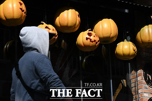 '이태원 참사 3주기' 한산한 이태원.