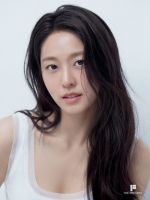  김설현, 더프레젠트컴퍼니 전속계약…안효섭·신세경과 한솥밥