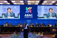  [2025 APEC] 코오롱 이규호, ABAC 폐막 주재…경제체·기업 간 협력 촉구