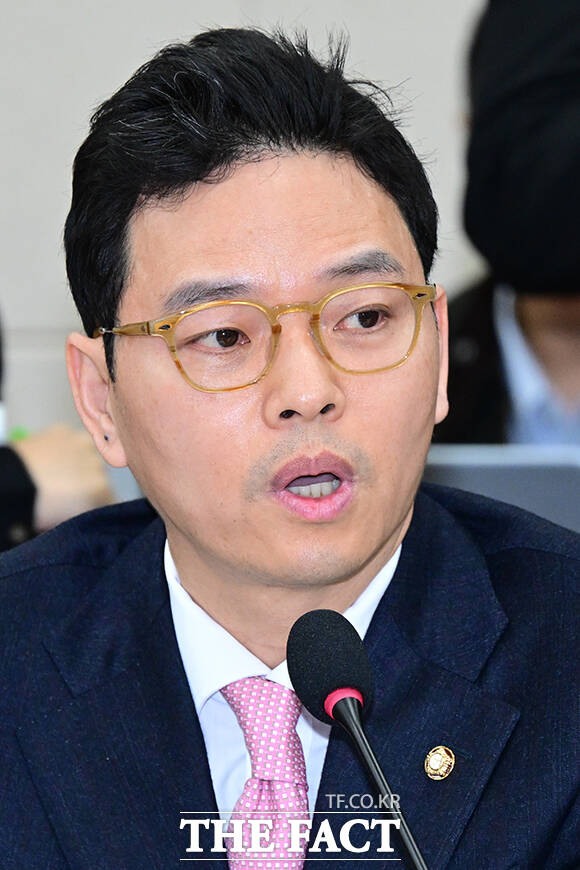 질의 하는 박정훈 국민의힘 의원.