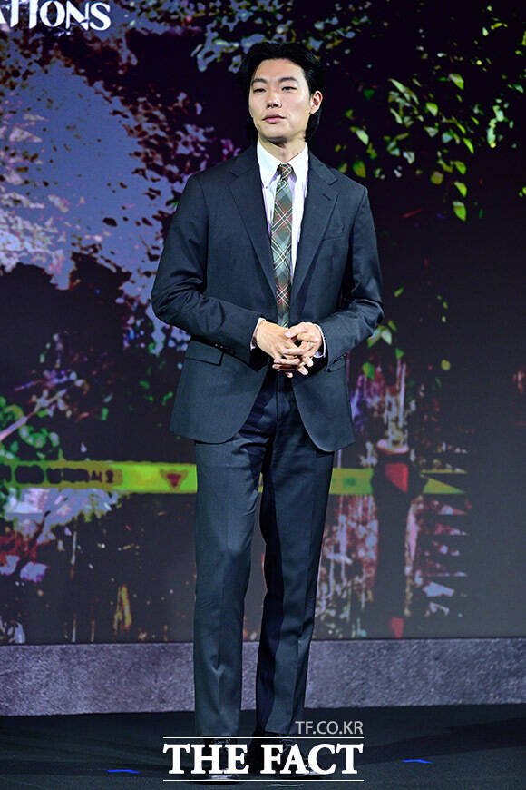 배우 류준열이 제작사 에그이즈커밍이 준비하는 응답하라 1988 10주년 기념 콘텐츠에 일부분 출연한다. /더팩트 DB