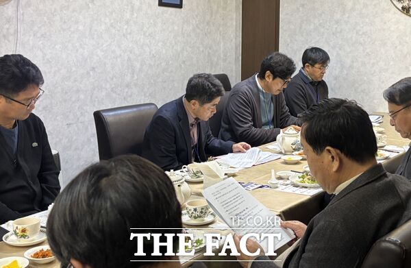 정학수 대전지방조달청장이 30일 대전·세종·충남 지역 언론사 기자들을 초청해 금년도 조달사업 및 지역 중소기업 지원 추진 실적에 대해 설명했다. /대전지방조달청