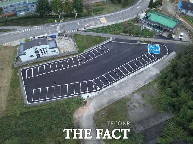 당진시 면천면 몽산 등산로 주차장 전경. /당진시