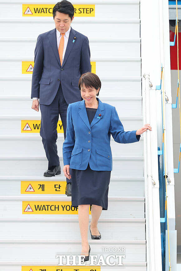 한국 향한 첫 발. /APEC 2025 KOREA & 연합뉴스