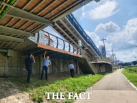  경기도, 보도육교·확장인도교 896곳 감사…부식·균열 방치 461건 적발