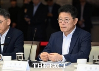  SK그룹, '현장형 리더' 중용 사장단 인사…이형희 부회장 승진