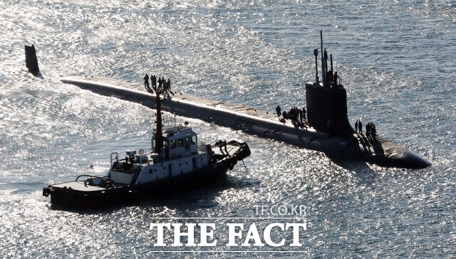 현재 공식적으로 핵 추진 잠수함을 건조하고 운용하는 국가는 핵무기를 보유한 미국, 러시아, 중국, 영국, 프랑스, 인도 등 6개국이다. 사진은 미국 해군 핵 추진 잠수함 미주리함(SSN-780)이 지난 2023년 12월 17일 오전 부산 남구 해군작전사령부 부산기지에 입항하는 모습. /뉴시스