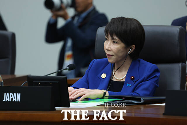 일본 공영 NHK 방송은 31일 일본 정부는 다카이치 사나에 총리와 시진핑 중국 국가주석의 정상회담이 31일 오후 아시아태평양경제협력체(APEC) 정상회의가 열리는 한국 경주에서 진행된다고 발표했다고 보도했다. 다카이치 사나에 일본 신임 총리. /APEC 2025 KOREA & 연합뉴스