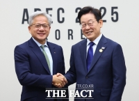  [2025 APEC] 李 대통령, 젠슨 황 접견…
