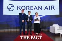  대한항공, CAPA 선정 '올해의 아시아 항공사'…역량·비전 글로벌 무대서 인정