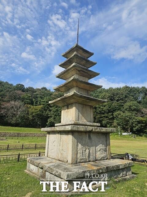 연말 국보로 지정될 서산 보원사지 오층석탑. /서산시