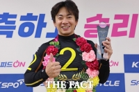  정종진, 완벽한 복수 성공...경륜 개장 31주년 대상 경륜 정상 등극