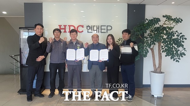 신성대는 3일 HDC현대EP,와 충남형 계약학과 RISE 사업의 일환으로 상호 협력 강화를 위해 계약을 체결했다. /신성대