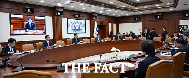 구윤철 부총리 겸 기획재정부 장관이 모두발언을 하고 있다.