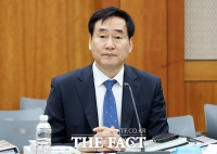  정보위 국감 출석한 김창섭 국정원 제3차장 [포토]