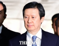  3년째 '0회'…신동주, 故 신격호 롯데 창업주 선영 방문 중단 왜?