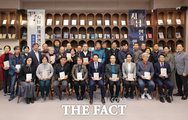 광주 동구가 서남동 인쇄인생 아카이빙북 발간을 기념하는 서남인쇄인생 책거리를 개최하고 있다. /광주 동구