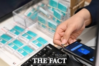  해킹 사태 진화 나선 KT '유심 무료 교체' [TF사진관]