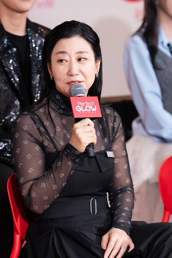 배우 라미란이 tvN 새 예능 프로그램 '퍼펙트 글로우' 온라인 제작발표회에서 
