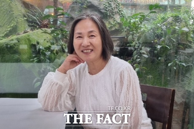 제5회 고창 신재효문학상 수상자 이강원 작가. /고창군