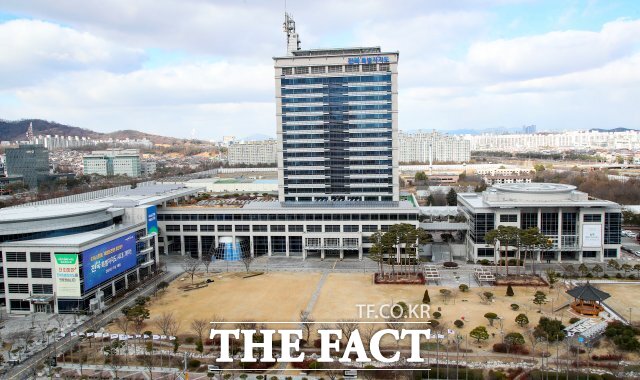 전북도청사 전경 /전북도