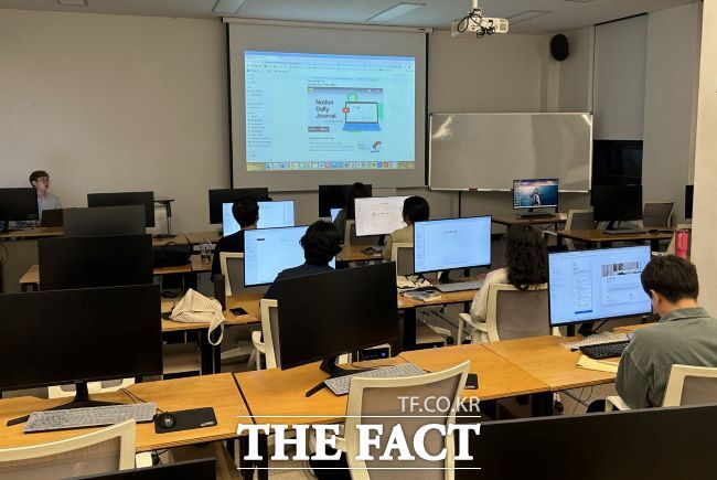 청년 창업가를 위한 노션 교육 모습. /시흥시