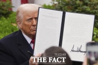  美 대법 오른 트럼프 관세…보수 법관도 갸우뚱