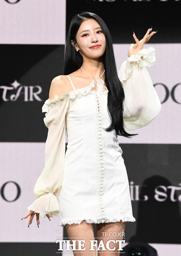 가수 이미주가 2025년 11월 안테나와 계약을 종료하고 새로운 도전에 나선다./더팩트DB