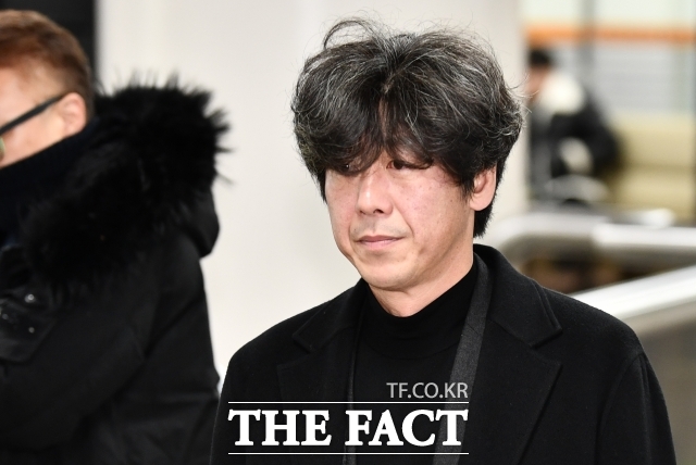 남욱 변호사가 7일 정진상 전 더불어민주당 정무조정실장의 대장동 개발비리 사건 재판에 증인으로 나와 검찰 조사 당시 검사들에게 배를 가르겠다는 이야기를 들었다며 검찰 압박에 못이겨 진술을 했다고 증언했다. /박헌우 기자