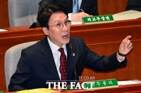  野, '李 재판·관세합의·부동산' 전방위 공세···與, '총력 방어'