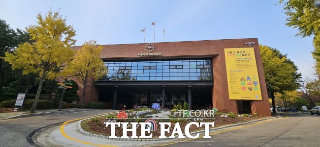 시흥ABC행복학습타운 으뜸관 전경. /시흥시