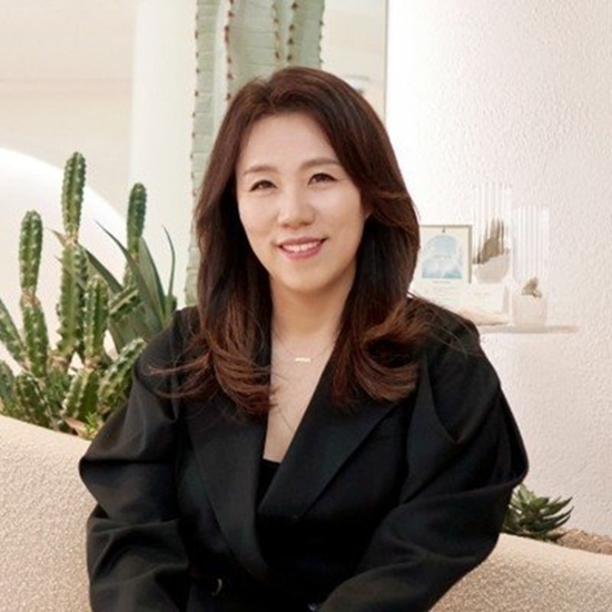 이선주 LG생활건강 신임 대표이사의 모습이다. /LG생활건강