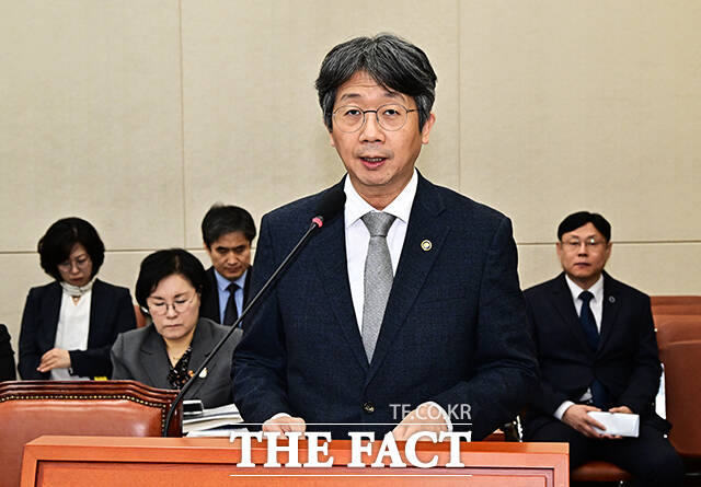 2026년도 예산안 관련 제안설명하는 임승관 질병관리청장.