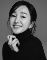  수애, 송지효와 한솥밥…넥서스이엔엠 전속계약