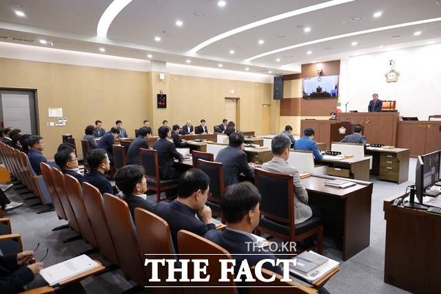 서천군의회가 제336회 임시회 제1차 본회의를 개회하고 있다. /서천군의회