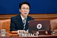  김민석 '종합적인 경찰 개혁방안 마련하라' 긴급 지시