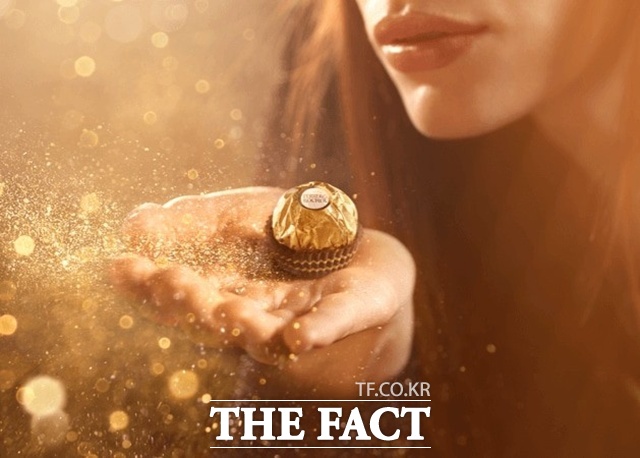 페레로 로쉐가 국내에서 유통되는 제품의 원산지를 중국산으로 바꿨다. /페로로 로쉐 홈페이지 캡처