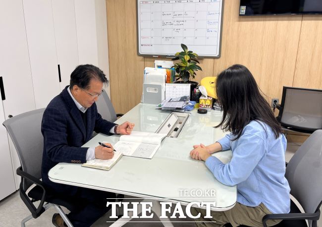 굉명시가 11월부터 소상공인원스톱지원센터를 운영한다. /광명시