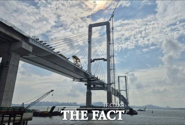 오는 12월 개통 예정인 제3연륙교. /더팩트DB