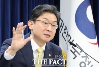  이억원 금융위원장 'IMA 1호, 이달 안에 지정'…한투·미래 '촉각'