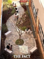  당진시 혜성초, '숲향기 초록 별마당' 조성 완료