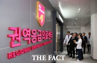  고려대 병원 응급의료센터 현장점검하는 김민석 국무총리 [포토]