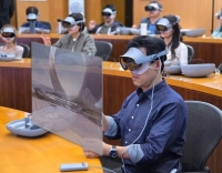  삼성 임직원, '갤럭시XR'로 AI·XR 결합 교육 받는다